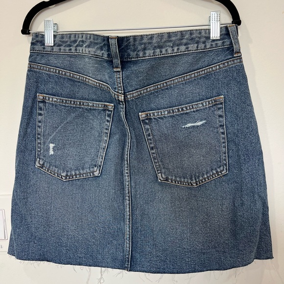 H&M distressed dark indigo denim mini skirt - Picture 5 of 7